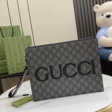 Gucci Clutch Bags